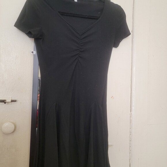 Gothic dresses - Picture 6 of 6